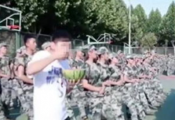 吃瓜网站军训爆料是真的吗